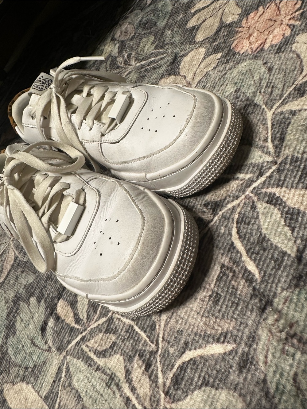 Nike White Sneakers with Leopard Swoosh and Heel Accent airforce - Picture 4 of 8